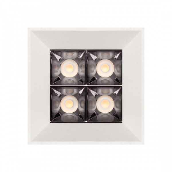 Св-к накладной WINDOWS 8W 4x2W OSRAM CRI90, WW 3000K, KEGU драйвер, White 62х62х62mm